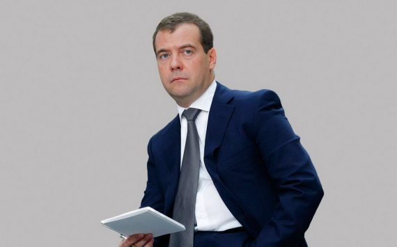 Медведев обсудит с экспертами национальные цели развития