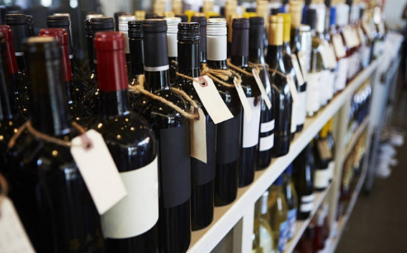 В Ульяновской области аннулирован запрет на продажу крепкого алкоголя по выходным дням